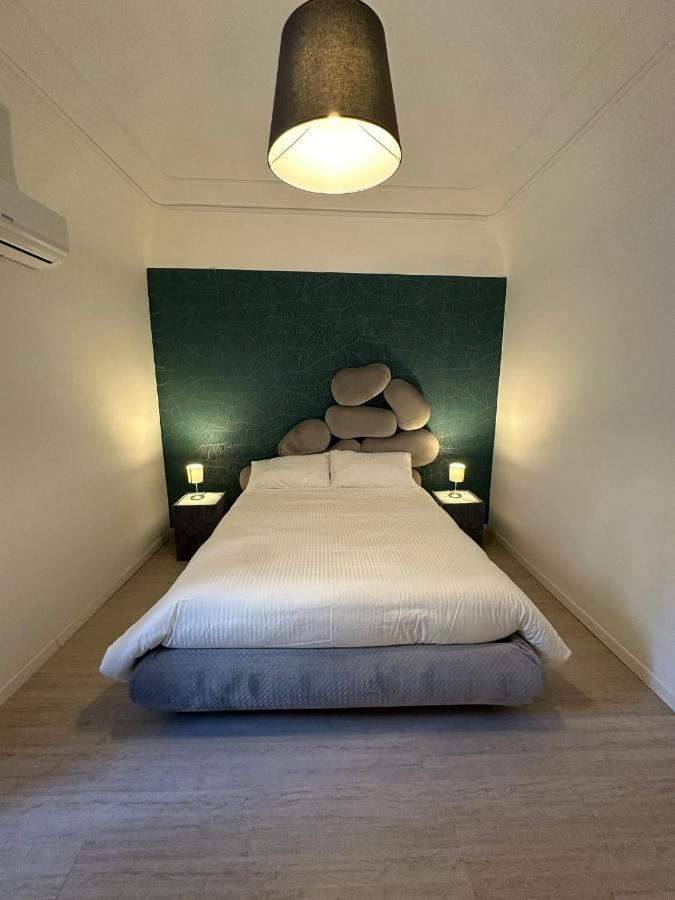 Boutique Rooms B&B Catânia Exterior foto